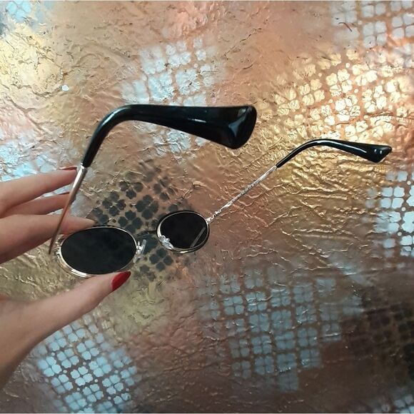 Zara Nwot Black and Gold Bejeweled Sunglasses - Picture 5 of 14